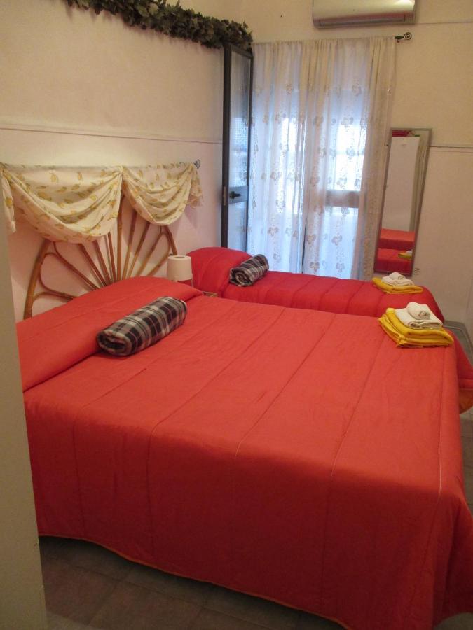 Bed and Breakfast Palazzo Ruisi à Scordia Extérieur photo