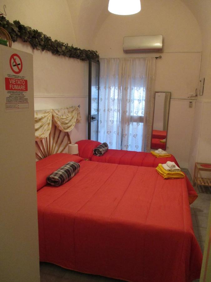 Bed and Breakfast Palazzo Ruisi à Scordia Extérieur photo