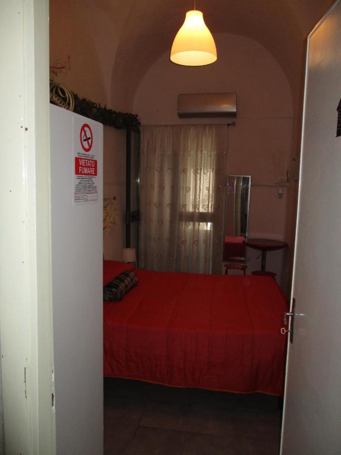 Bed and Breakfast Palazzo Ruisi à Scordia Extérieur photo
