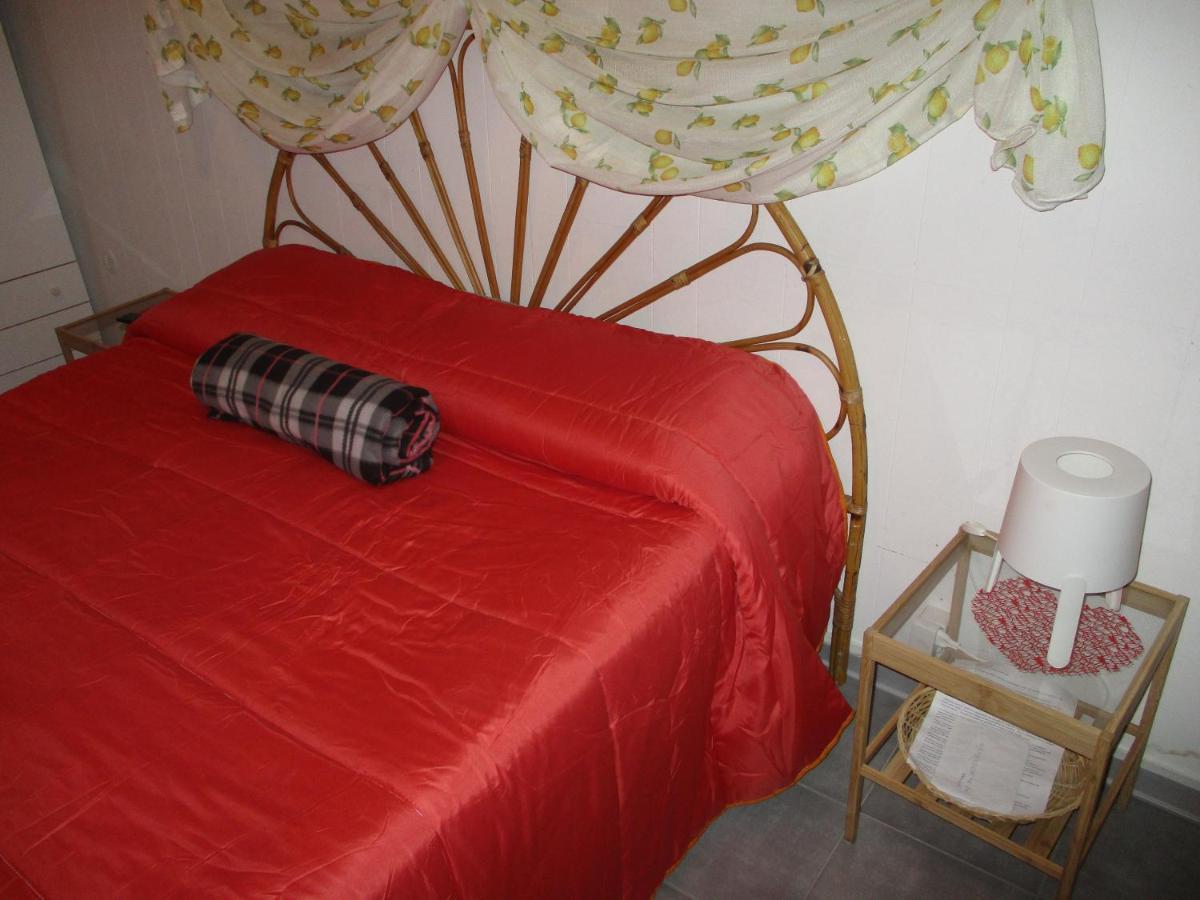 Bed and Breakfast Palazzo Ruisi à Scordia Extérieur photo